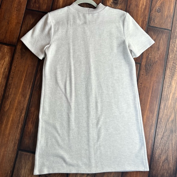 Zara Dress - Picture 2 of 4